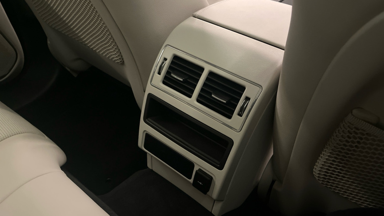 Jaguar F-Pace 2.0 D200 R-Dynamic SE Black 5dr Auto AWD Diesel Estate